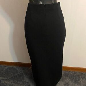 Gett Black Wool Long Pencil skirt. size L